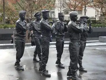 Photo de Sous-lieutenante Eugénie-Malika Djendi Garden
