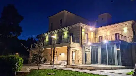 Photo de Biblioteca Comunale - Villa Flajani
