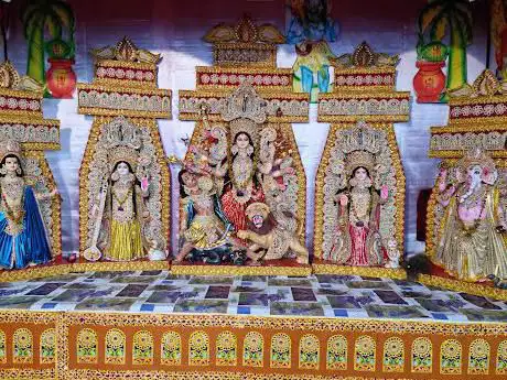 Photo de सनातन धरà¥à¤® मंदिर