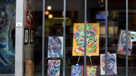 Enò Art Gallery