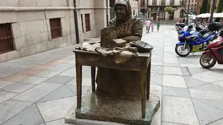 Photo de Monumento a las turroneras de La Alberca