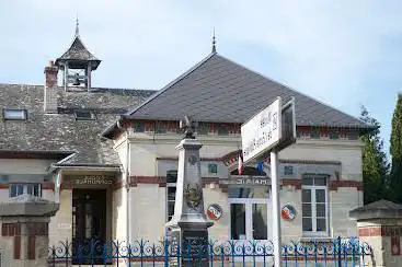 Musée de l'Ecole Publique de Chevregny