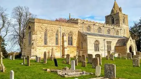 Photo de St Andrew's Church : Hambleton