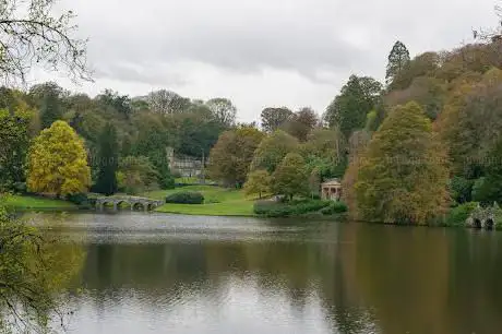 Photo de The Grotto  Stourhead Garden