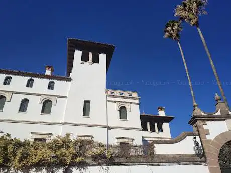 Photo de Palacio de los Condes de Puerto Hermoso