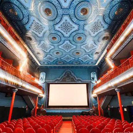 Photo de Cine Doré