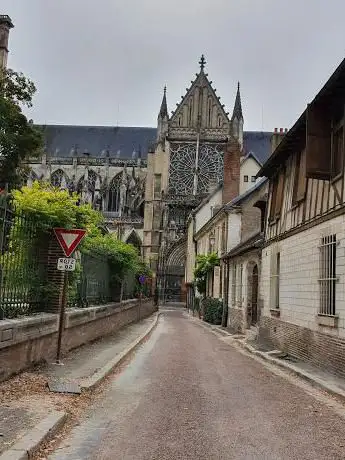 Photo de Square des 3 Godets