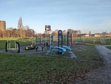 Photo de King George V Playing Fields