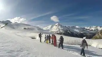 Photo de Office Montagne Caminando