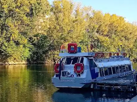 Photo de Boat Tour in Rome