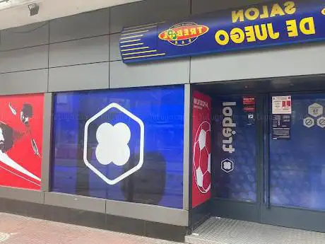 Photo de Salón de juego Trébol