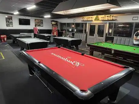 Photo de CueMasterz Snooker And Pool Club