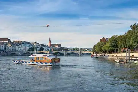 Photo de Basel Tourismus - Management Office / Back Office