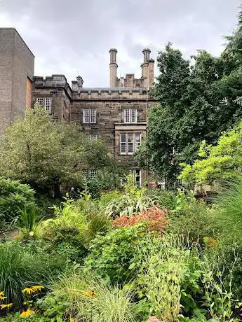 Photo de Gartnavel Secret Garden