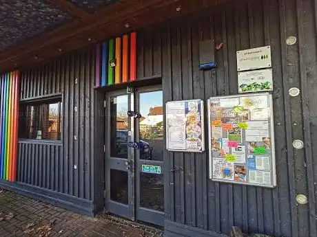 Photo de Hersham Young Peoples Centre