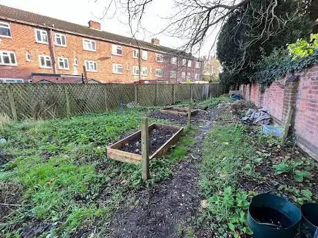 Incredible Edible - Windmill Rd Garden