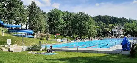 Schwimmbad Kerzers