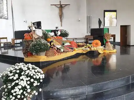Photo de Katholische Kirche St. Meinrad (Pfäffikon SZ)