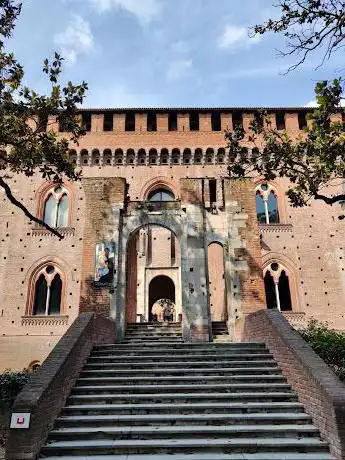 Photo de Giardini del Castello Visconteo
