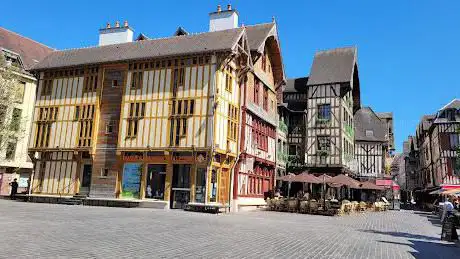 Photo de Troyes Champagne Tourism