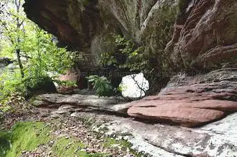Photo de Rocher et Arche de l'Erbsenfelsen