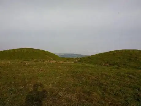 Photo de Nine Barrow Down