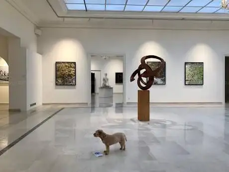 Impulse Gallery