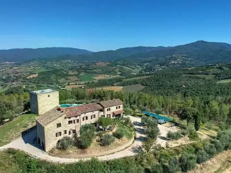 Photo de Piccolo Borgo Torre Di Celle