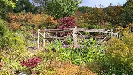 Photo de Spinners Garden