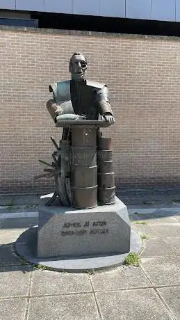 Standbeeld Pieter De Somer