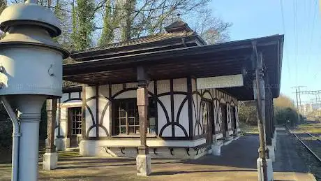 FeldschlÃ¶sschen Banhof