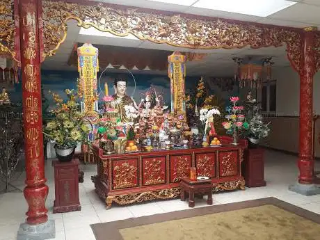 Photo de Pagode Chùa Há»™ Quốc Roubaix