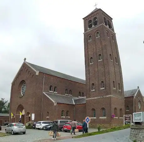 Parochiekerk Onze-Lieve-Vrouw van Troost