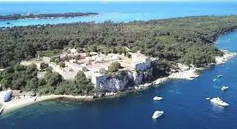 Musée du Masque de fer et du Fort Royal