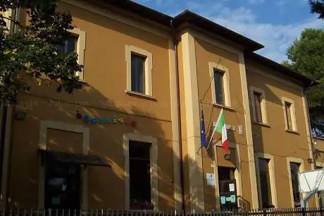 Photo de Dirinvagò - Centro d'aggregazione