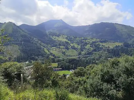 Photo de Mendiona gailurra