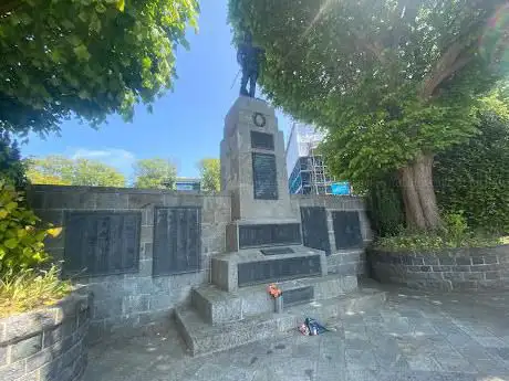 St Peter Port War Memorial