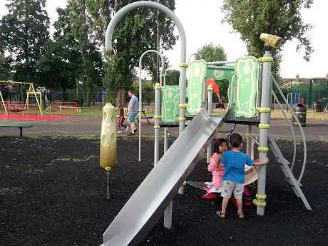 Photo de Higham Hill Park