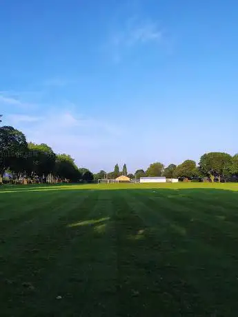 Photo de Fernheath Playing Fields