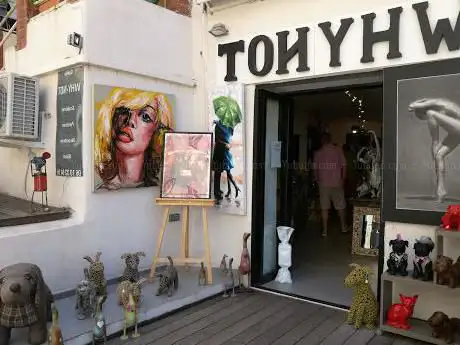 GALERIE WHYNOT