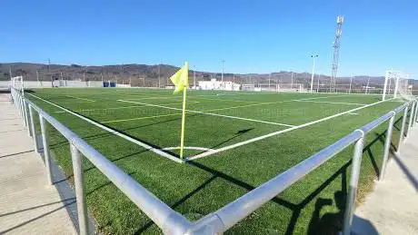 Photo de Campo de futbol de Paderne (Vista Hermosa)