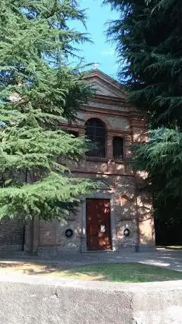 Photo de Chiesa dei Santi Pietro e Paolo