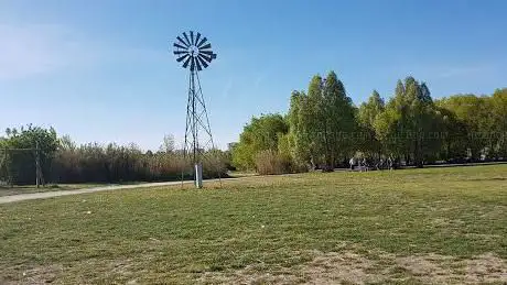 Photo de Terrain de sport Air de jeux pour les enfants, Barbecue de la Gloriette