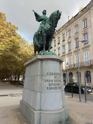Photo de Joan of Arc statue in Bordeaux