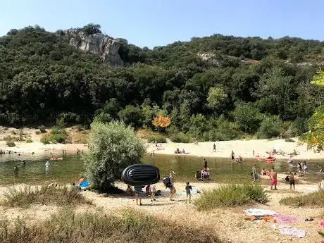 Photo de Falaise Collias 12 mètres