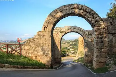 Porta Casamari