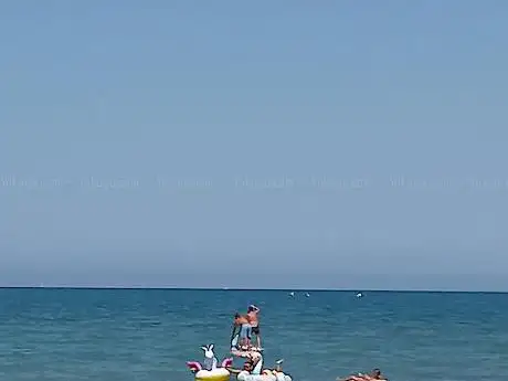 Favollo watersport center Windsurf and Sup school