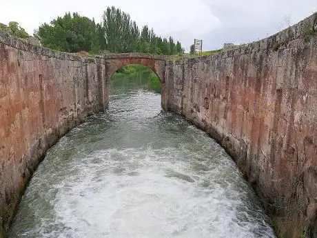 Photo de Primera Esclusa. Canal de Castilla