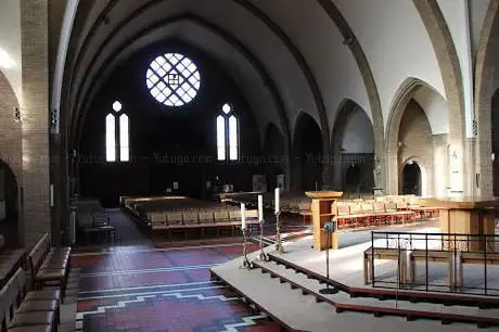 Photo de Holy Family Church-Duinbergen