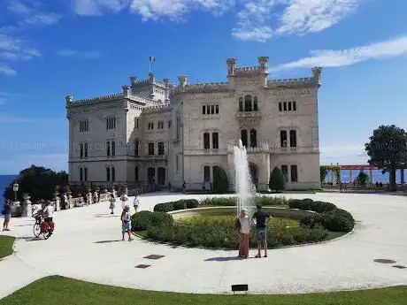 Photo de Fontana del Mascherone